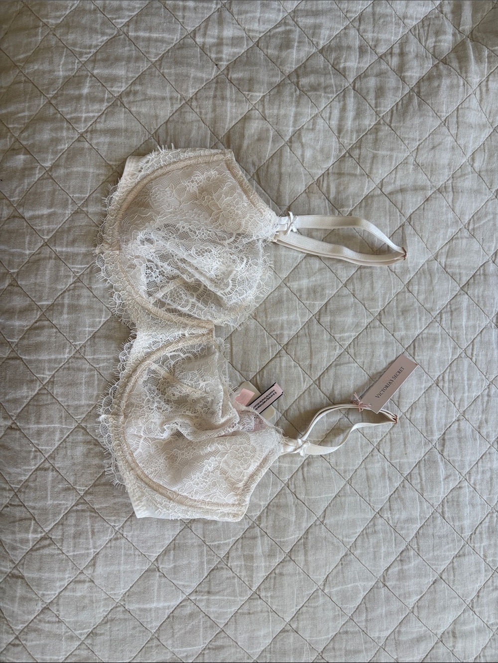 Delicate Lace Underwire Bra in Ivory- Victoria Secret